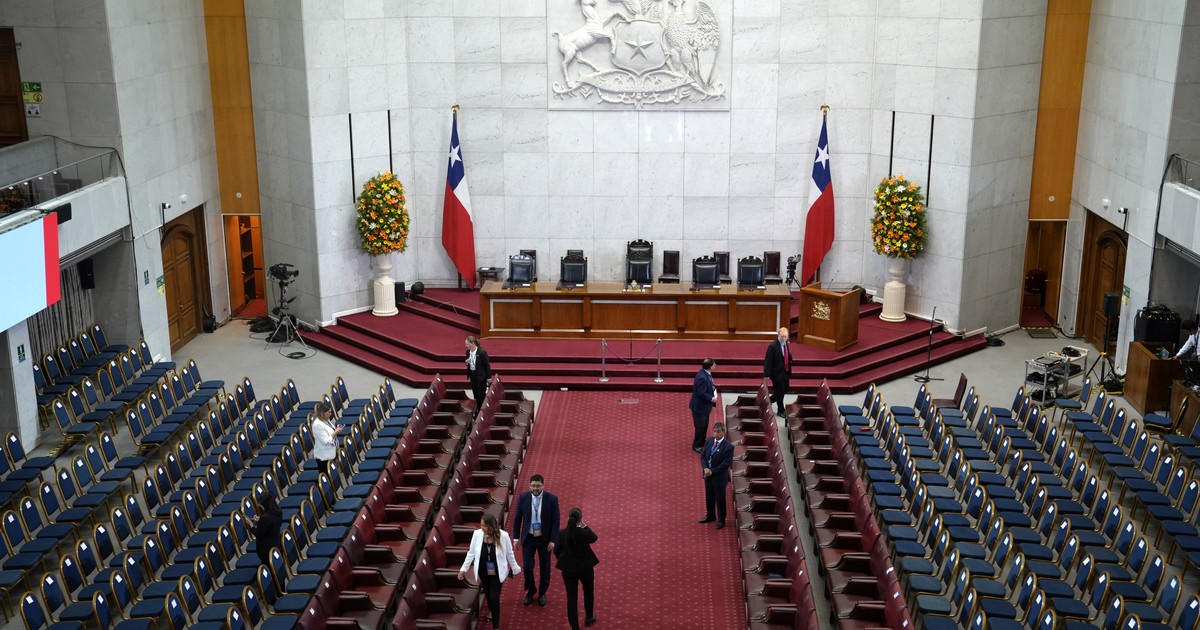 Allanaron el Congreso de Chile en una causa por fraude y sobornos