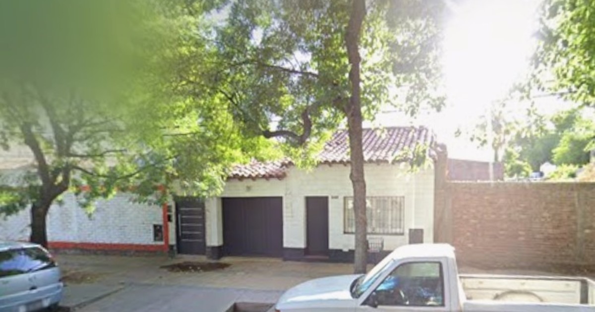Hallaron a una jubilada alemana muerta en el garage de su casa con signos de abandono: su hijo y una cuidadora quedaron detenidos