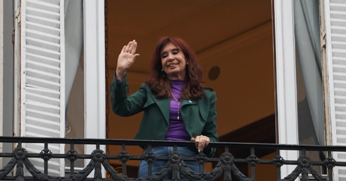 Cristina Kirchner se alejó de las redes: lleva un mes sin publicar, estudia chino e inglés, y espera que avance su reclamo ante la ONU