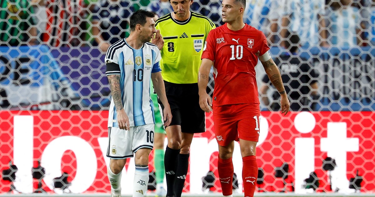 Escándalo en la Selección de Suiza, rival de Argentina en el Mundial 2026: apartaron al capitán por truchar un certificado de vacunación y podría ir preso