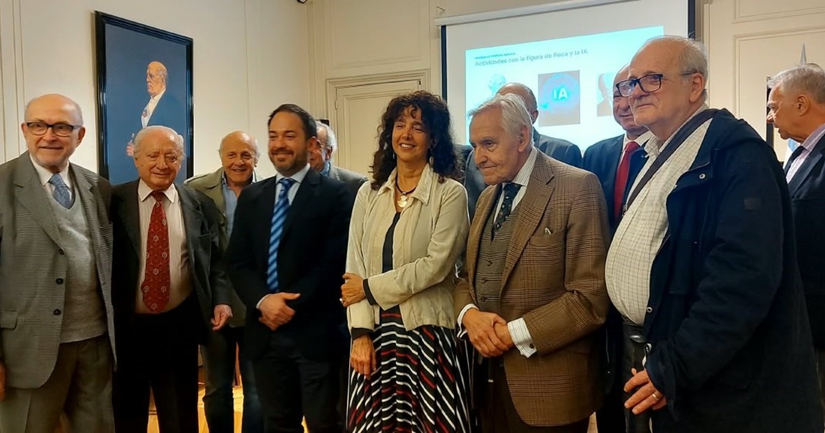 «Soy Roca» en clave de IA: la tecnología que permite debatir con el expresidente sobre su historia