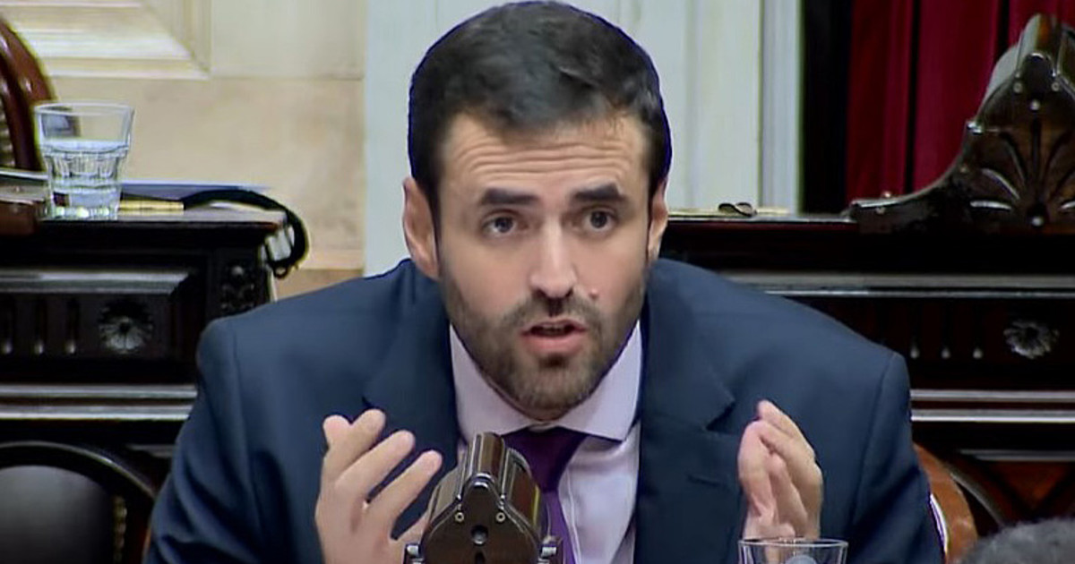 Pidieron la indagatoria de un dirigente de La Cámpora por usar a empleados del Congreso para crear noticias falsas Pidieron la indagatoria de un dirigente de La Cámpora por usar a empleados del Congreso para crear noticias falsas
