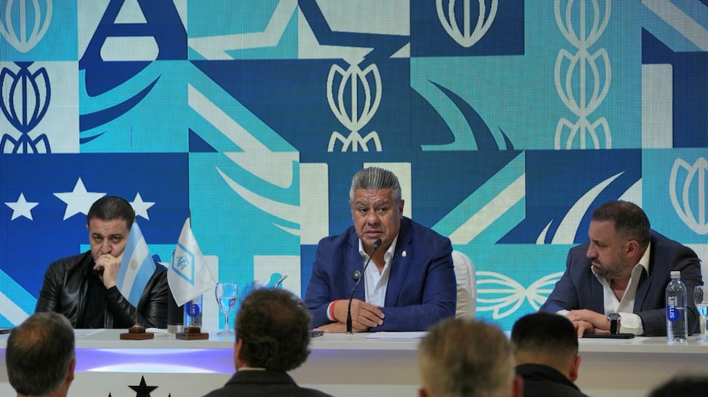 La AFA analiza un nuevo formato para 2027: todos contra todos, playoffs y dos descensos