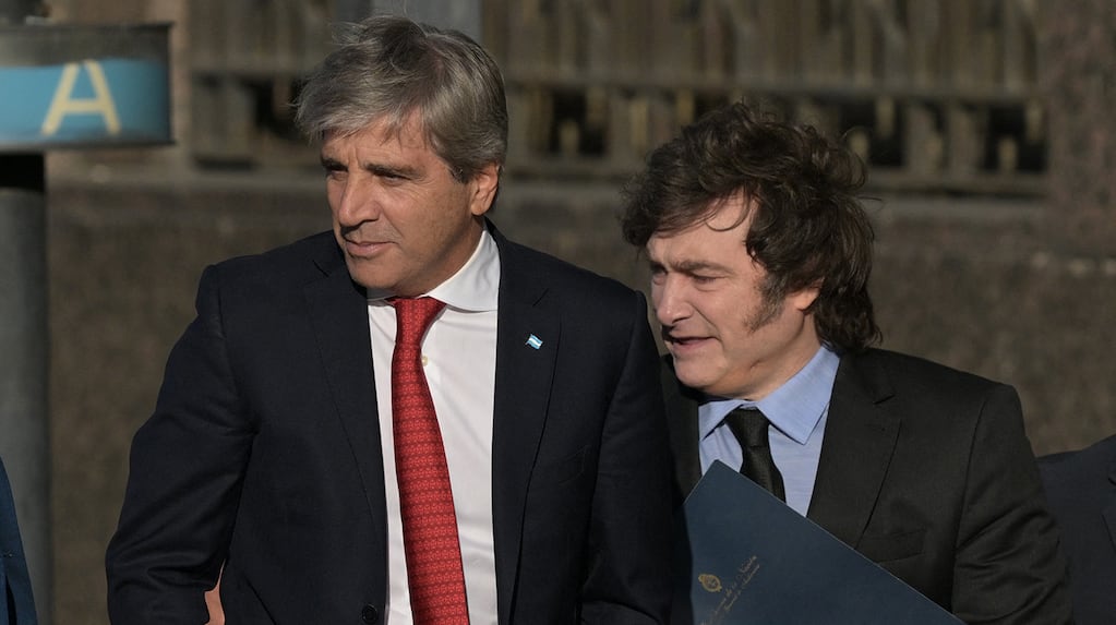 Una economía partida en dos: crecen la energía y la minería mientras se hunde el mercado interno