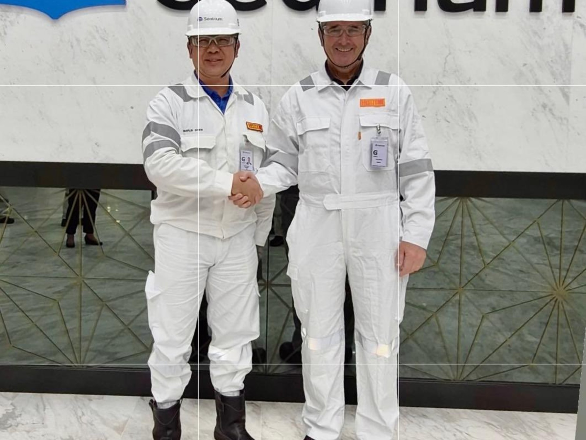 Polémica por la visita de Quirno a un astillero de Singapur que reparará un buque petrolero contratado para Malvinas